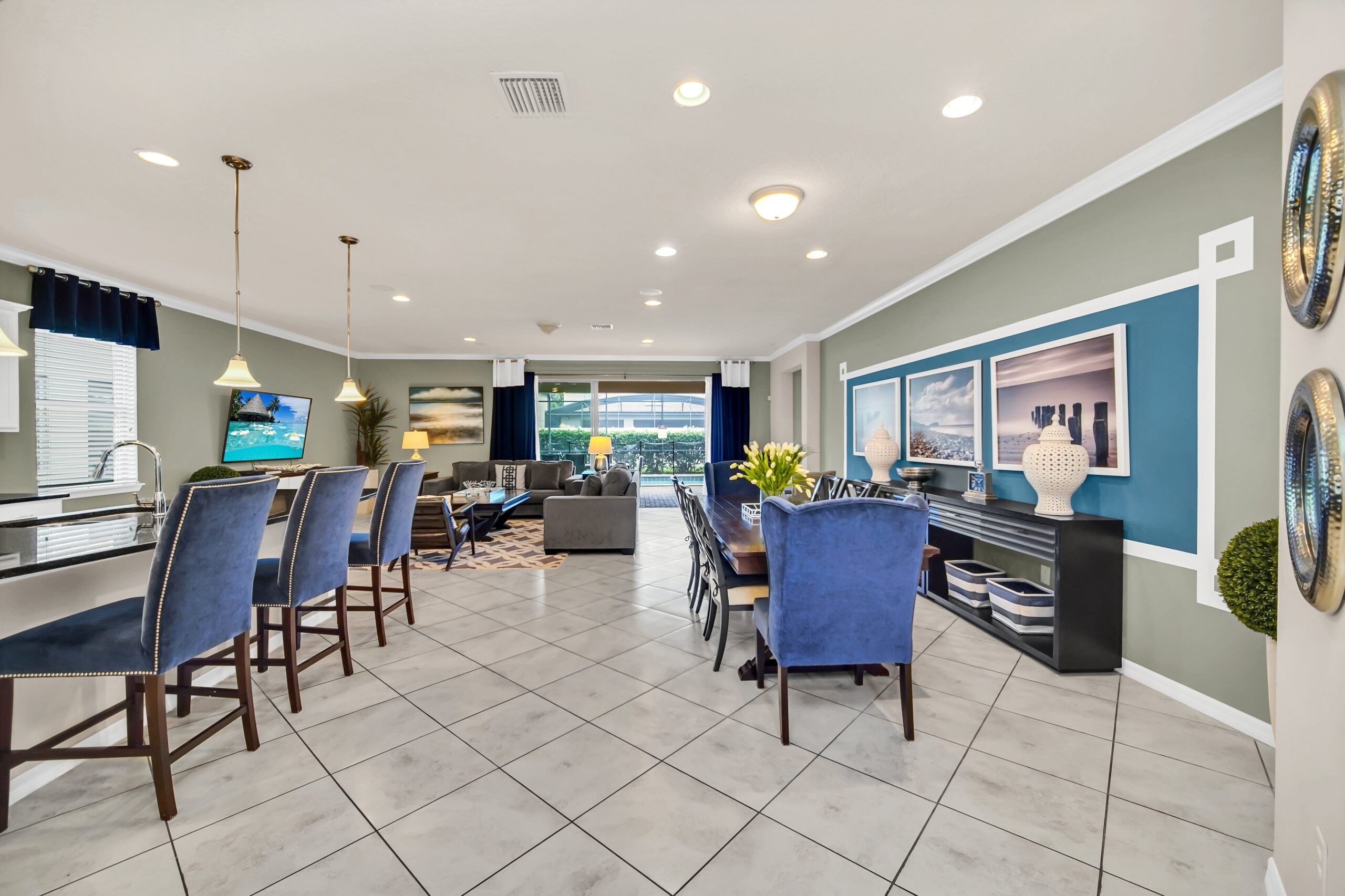 Real estate photography, Vacation photography