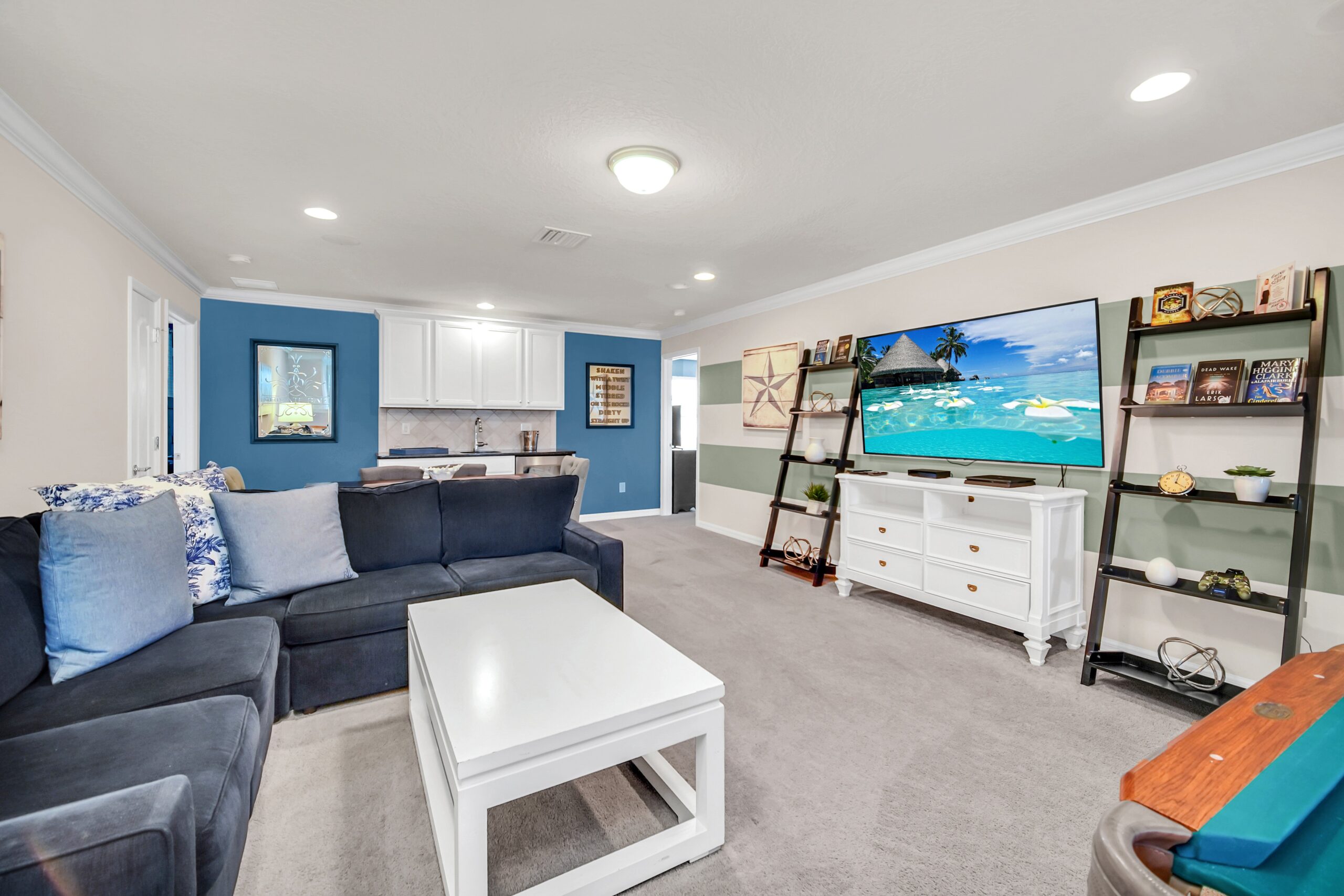 Real estate photography, Vacation photography