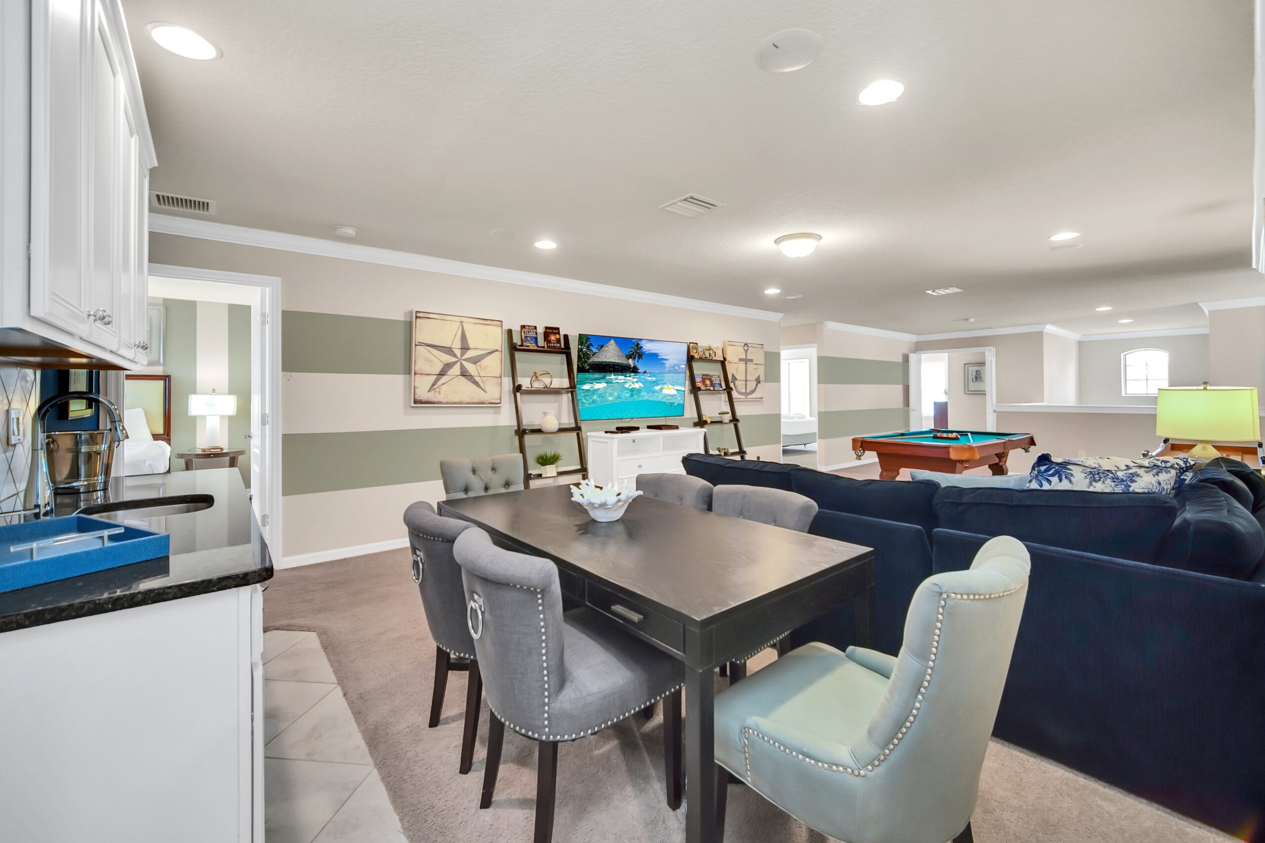 Real estate photography, Vacation photography