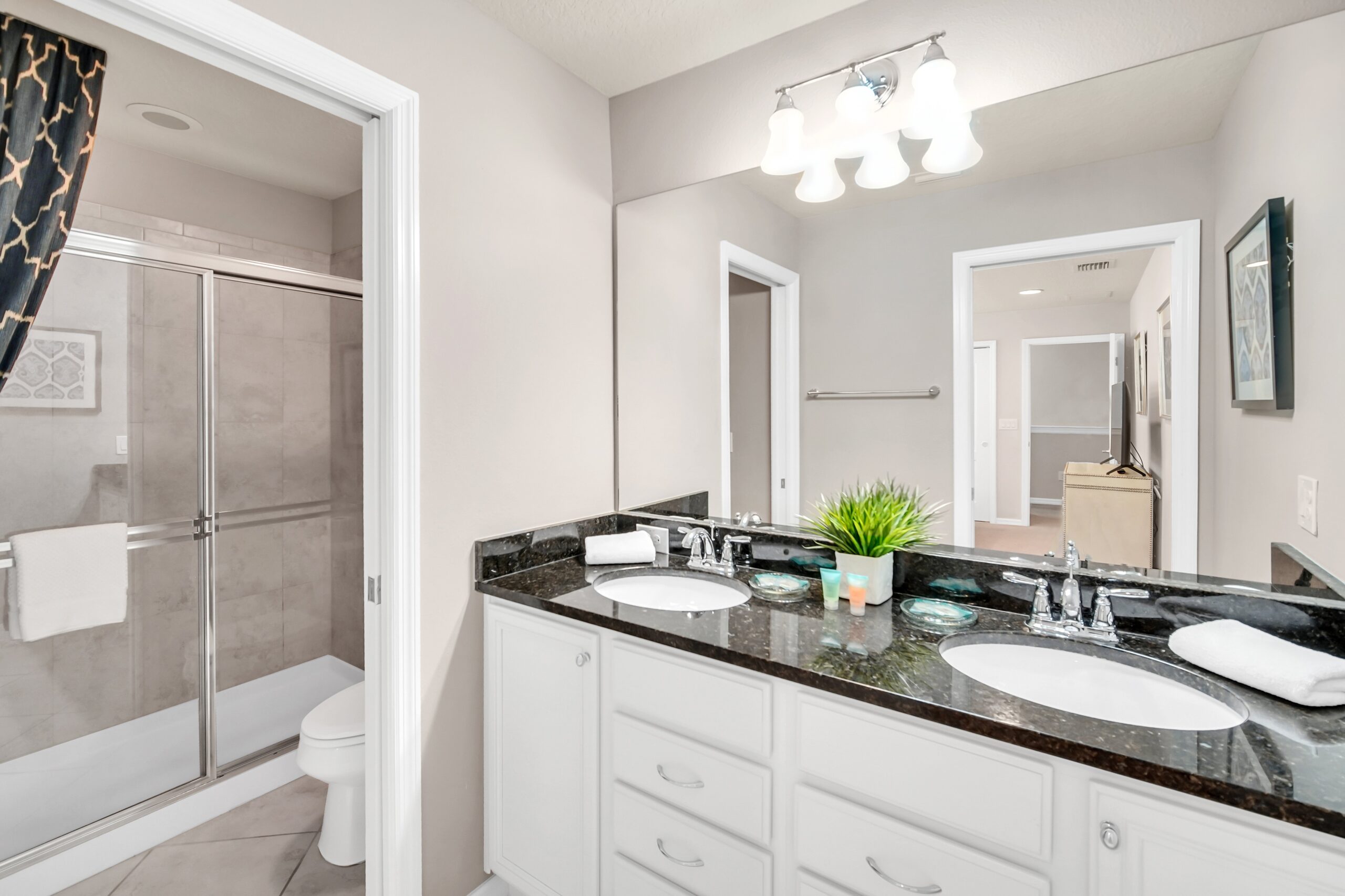 Real estate photography, Vacation photography